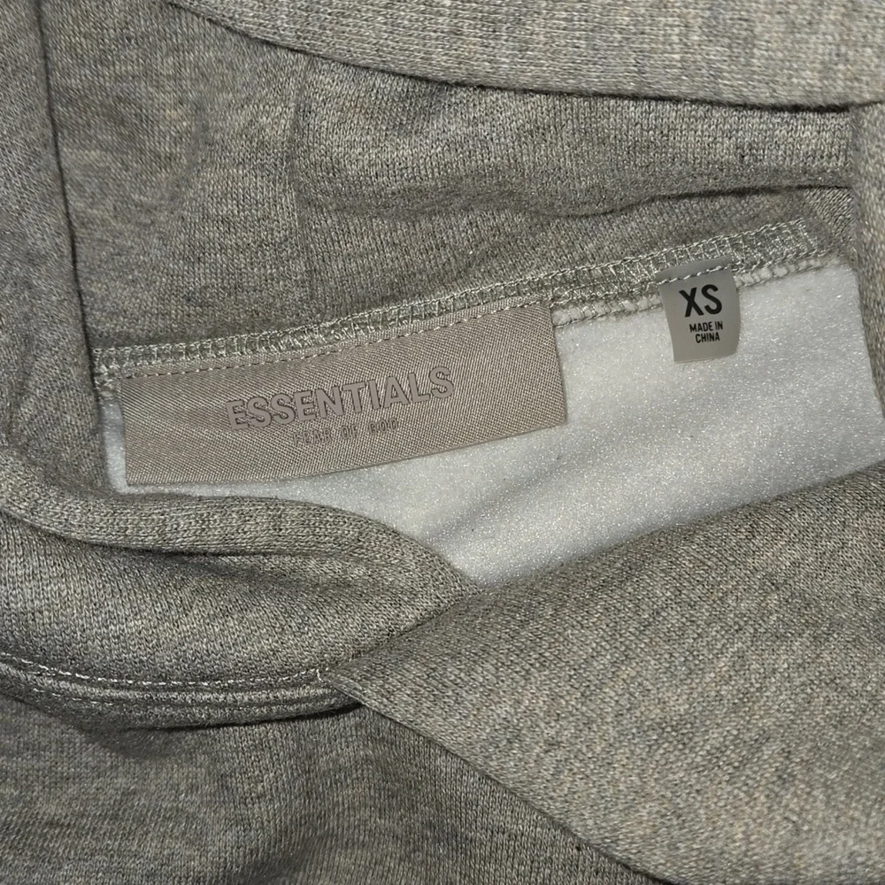 Essentials Fear of God Men's Fleece Pullover Hoodie Dark Oatmeal Size XS NWT - Picture 8 of 12